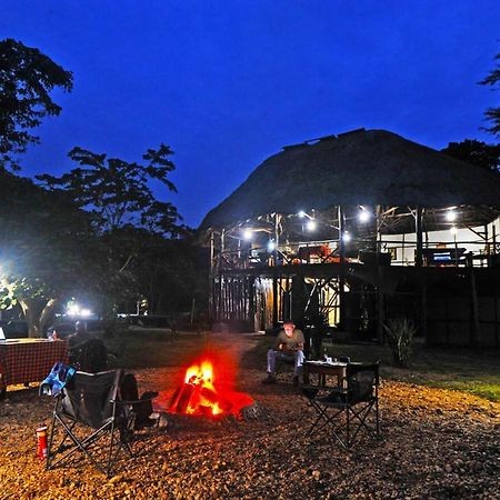 Bullbush River Camp Kihihi Bagian luar foto