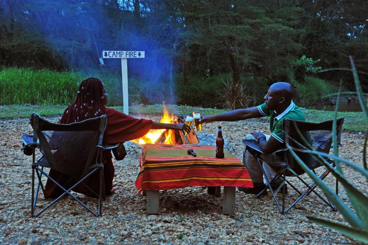 Bullbush River Camp Kihihi Bagian luar foto