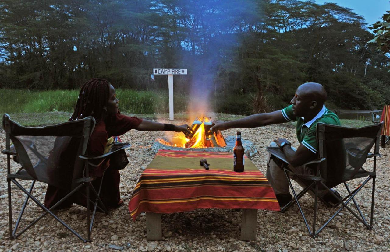 Bullbush River Camp Kihihi Bagian luar foto
